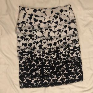 Floral tiered pencil skirt